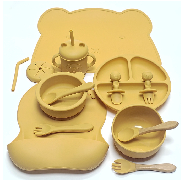 Baby Silicone Feeding Set with Suction Plate | Cartoon Design