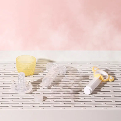 Baby Medicine Dropper | Pacifier-Style Dispenser | Yellow